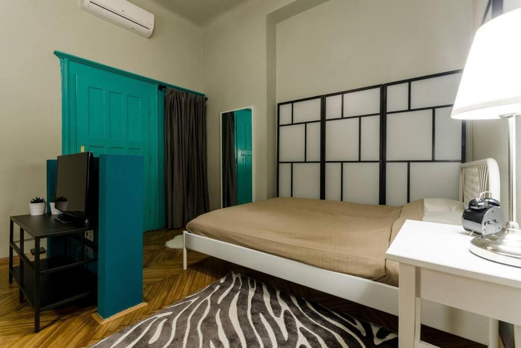 Cosy Apartment In Party District K30 Budapest Eksteriør billede